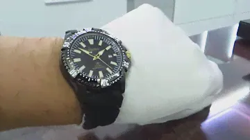Seiko Solar Diver SNE373P1