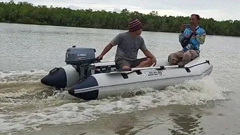 TEST INFLATABLE BOAT SOLAR MARINE 300 / 330 ,  YAMAHA 5 HP /  HANGKAI 6 HP #perahumancing #hangkai