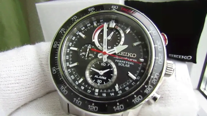 SEIKO SSC357P1 SPORTURA SOLAR PERPETUAL
