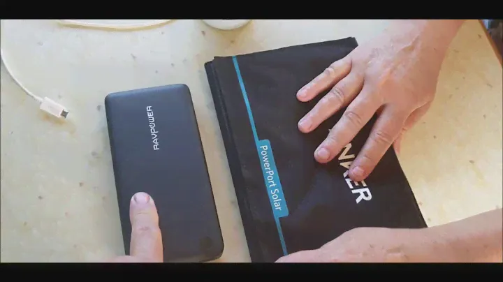 ANKER 21W PowerPort solar Portable charger