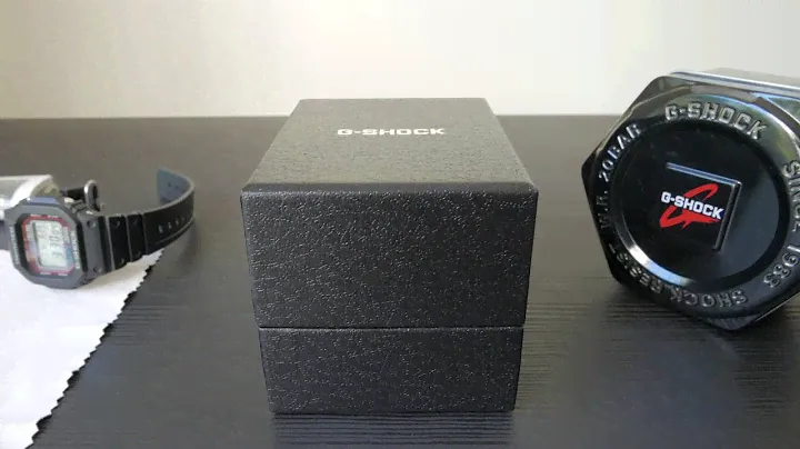 Casio G-SHOCK GW-5000-1JF Unboxing [4K UHD]