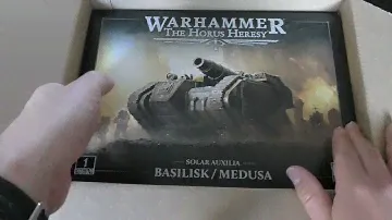 Basilisk/Medusa Tank - Unboxing (HH)
