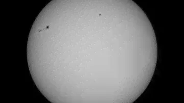Солнце через светофильтр Baader Solar Continuum, 21 февраля 2024 года, 11:22, зелёный канал