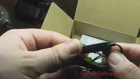 Tirando da caixa: Samsung E1107 Solar