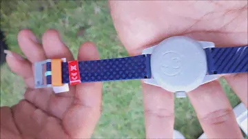 QnQ Smile Solar RP01J017Y Jam Tangan Solar termurah Rp. 250ribuan, children's watch