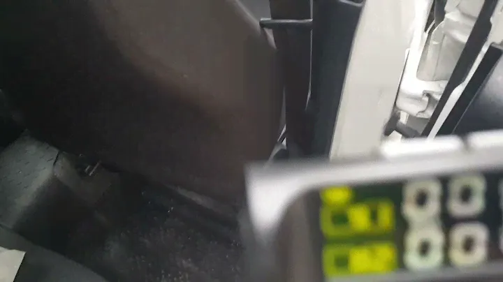 Solar Power Tire Pressure Monitoring System ( TPMS ) Unboxing and Installation.