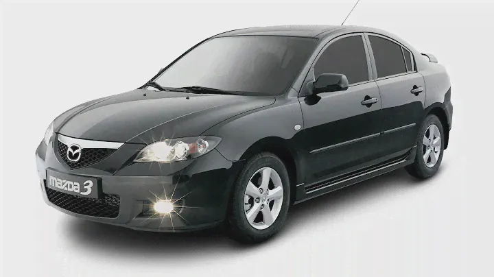 Замена лобового стекла на Mazda 3 в Казани.